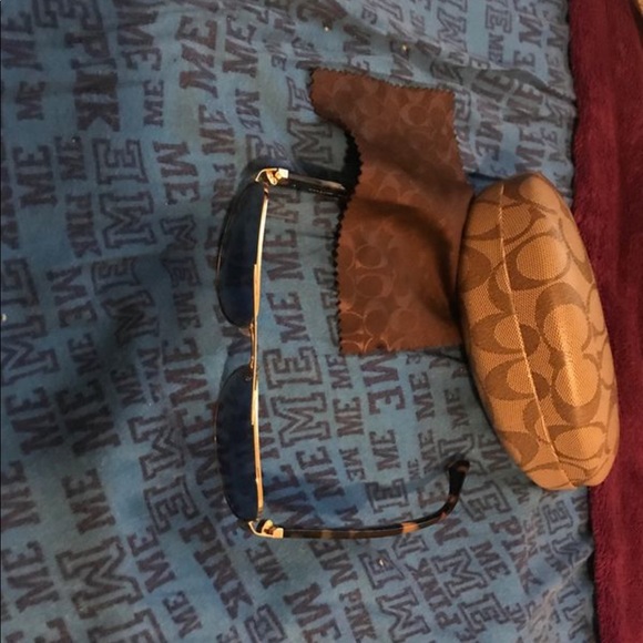 Authentic Real Coach Sunglasses - Picture 4 of 6